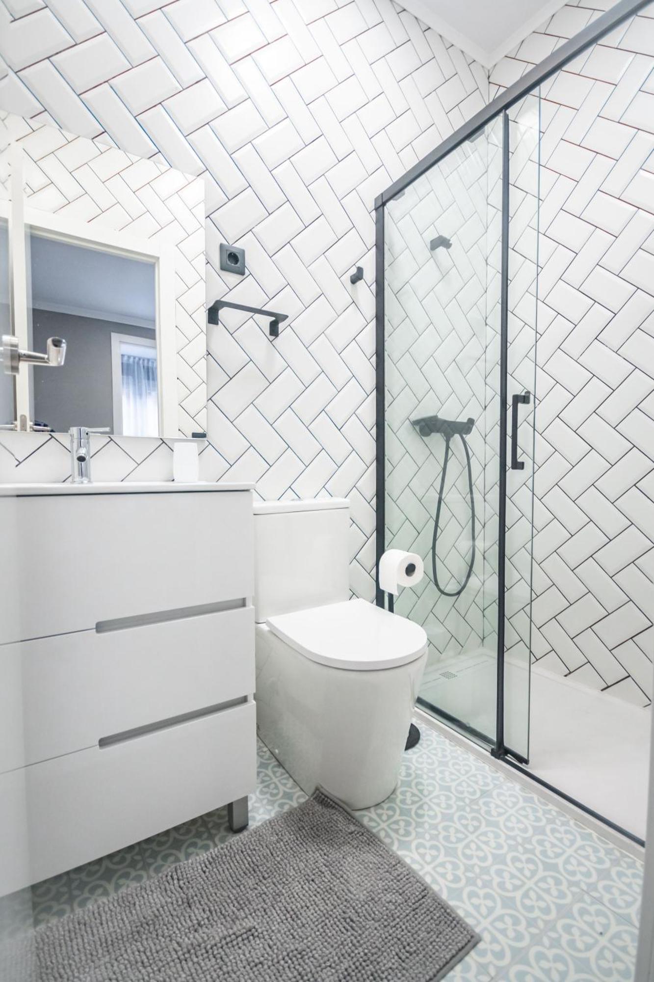 Gran Apartamento 6 Suites Bilbao Center المظهر الخارجي الصورة